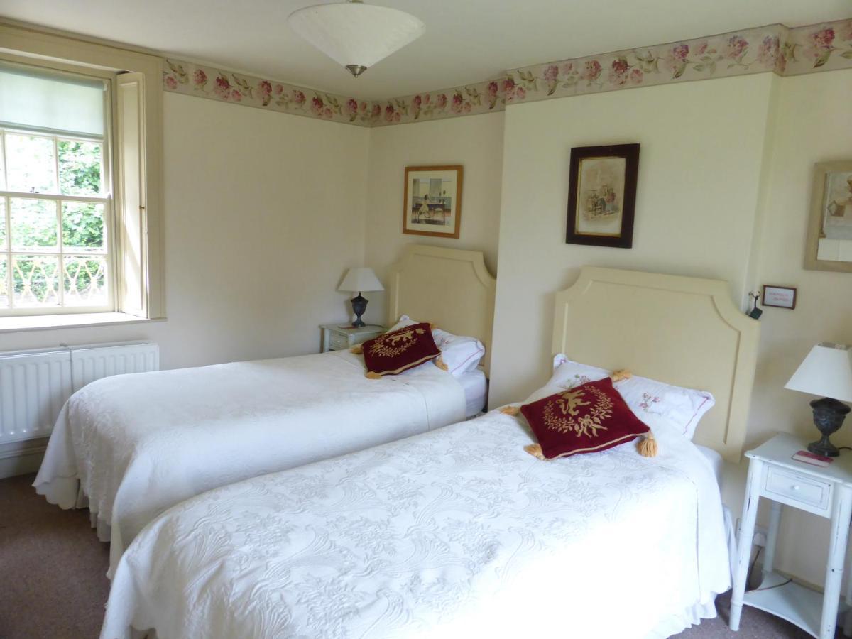 Dolphin House Bed & Breakfast Batheaston Exterior foto