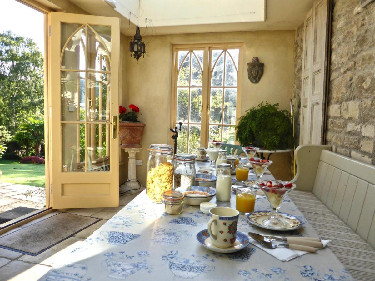 Dolphin House Bed & Breakfast Batheaston Exterior foto