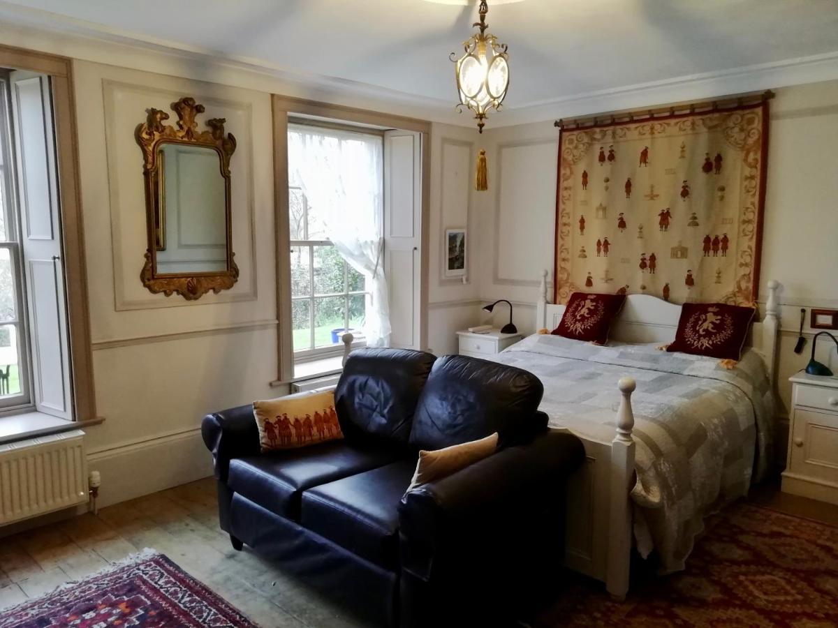 Dolphin House Bed & Breakfast Batheaston Exterior foto